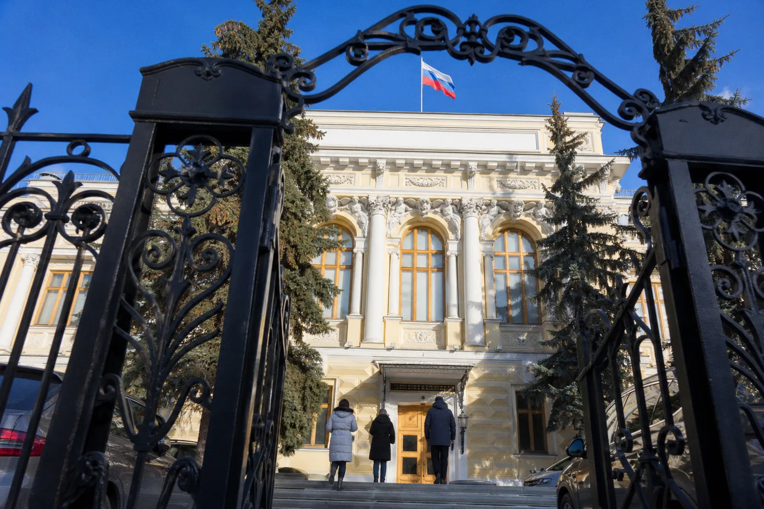 Ключевая ставка 15%: все идет по плану
